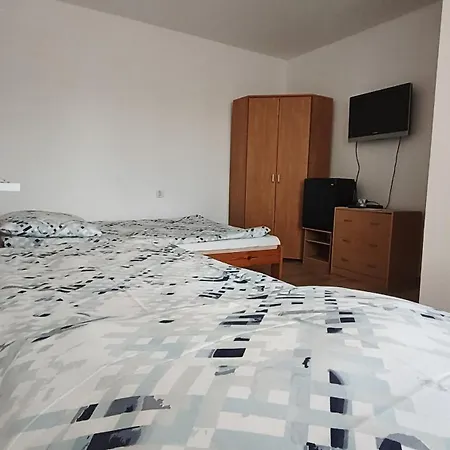 Prywatne Regina Pociask Апартаменты *