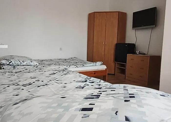 Prywatne Regina Pociask Daire *